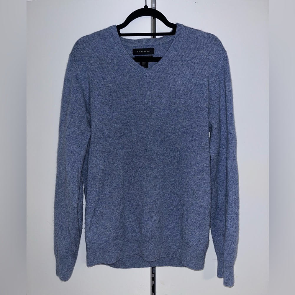 TAHARI, 100% Cashmere Sweater, Blue, mens Large, V-Neck